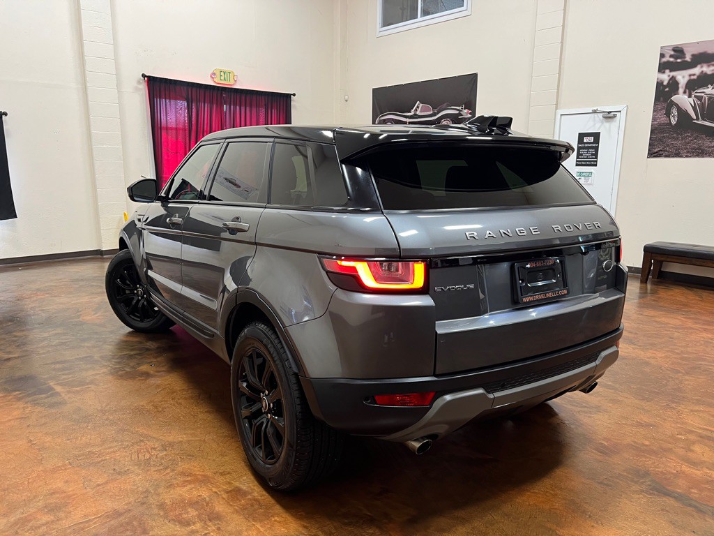 2019 Land Rover Range Rover Evoque Image 44