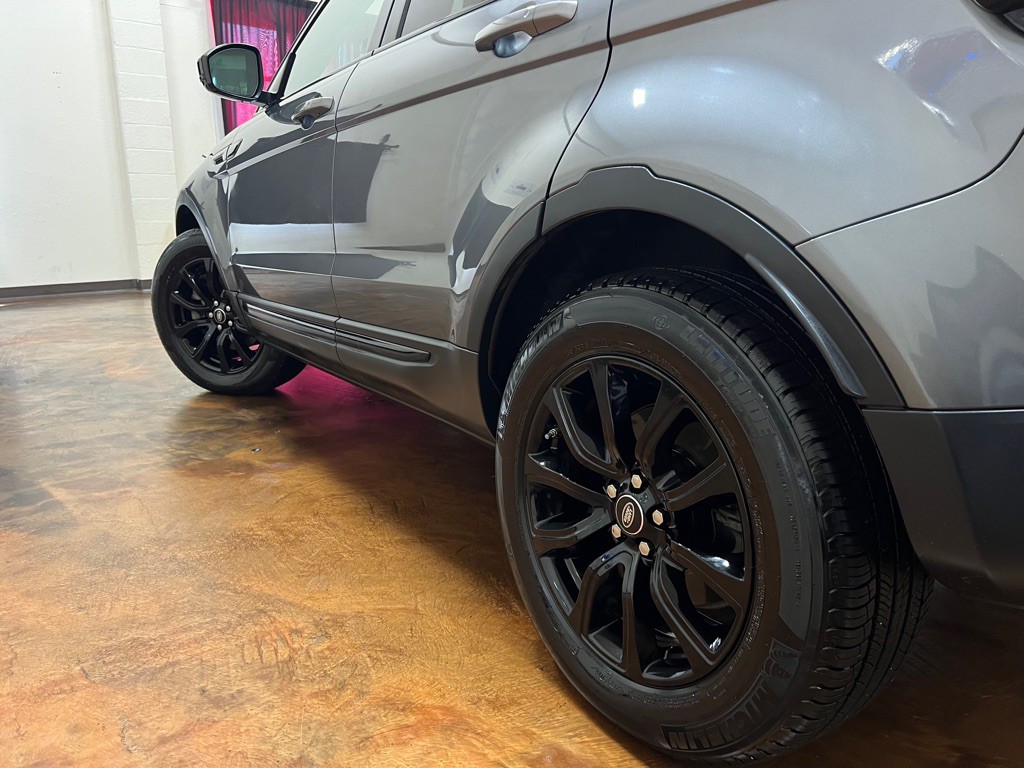 2019 Land Rover Range Rover Evoque Image 46