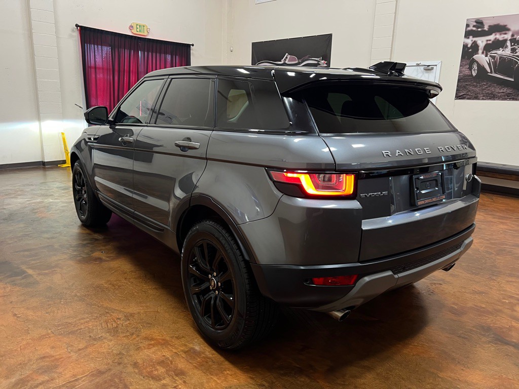 2019 Land Rover Range Rover Evoque Image 57