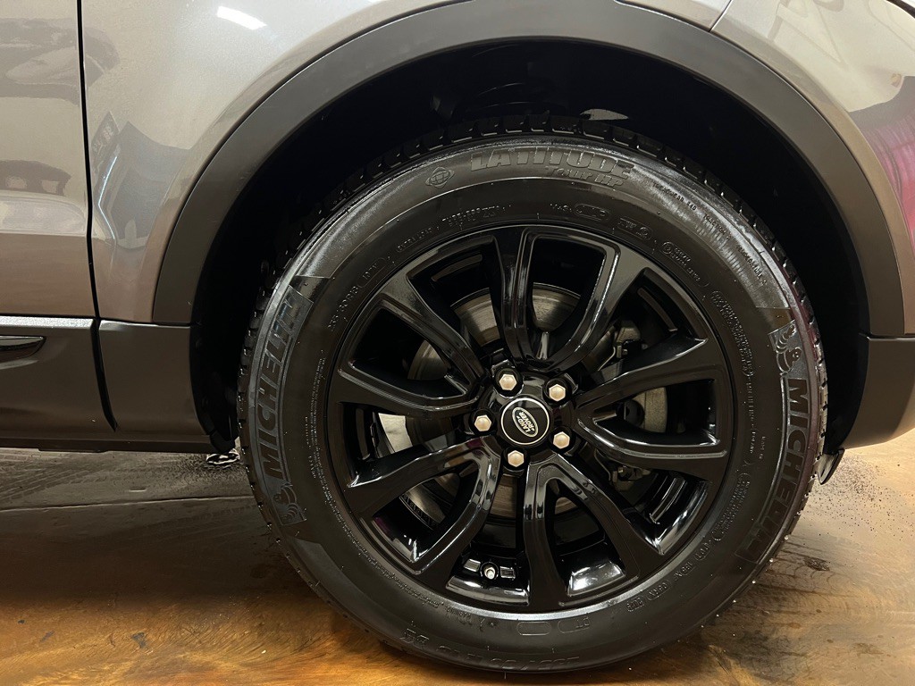 2019 Land Rover Range Rover Evoque Image 59