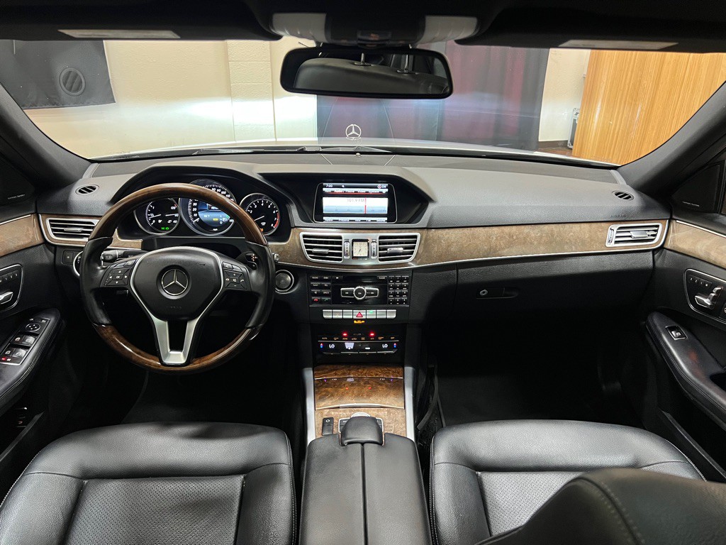 2014 Mercedes-Benz E-Class Image 11