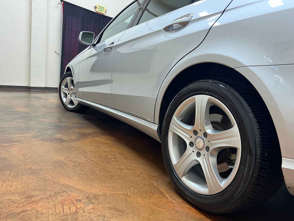 2014 Mercedes-Benz E-Class Image 45
