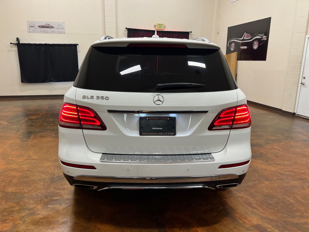 2016 Mercedes-Benz GLE-Class Image 8