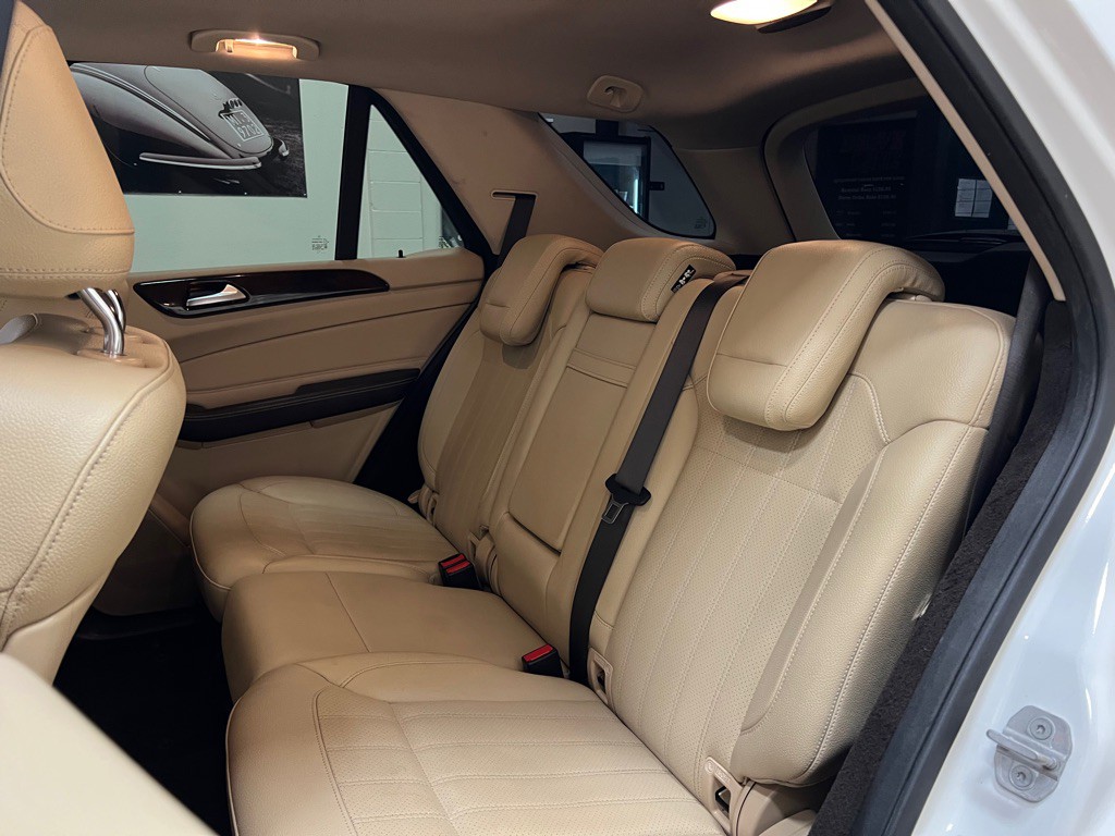 2016 Mercedes-Benz GLE-Class Image 19
