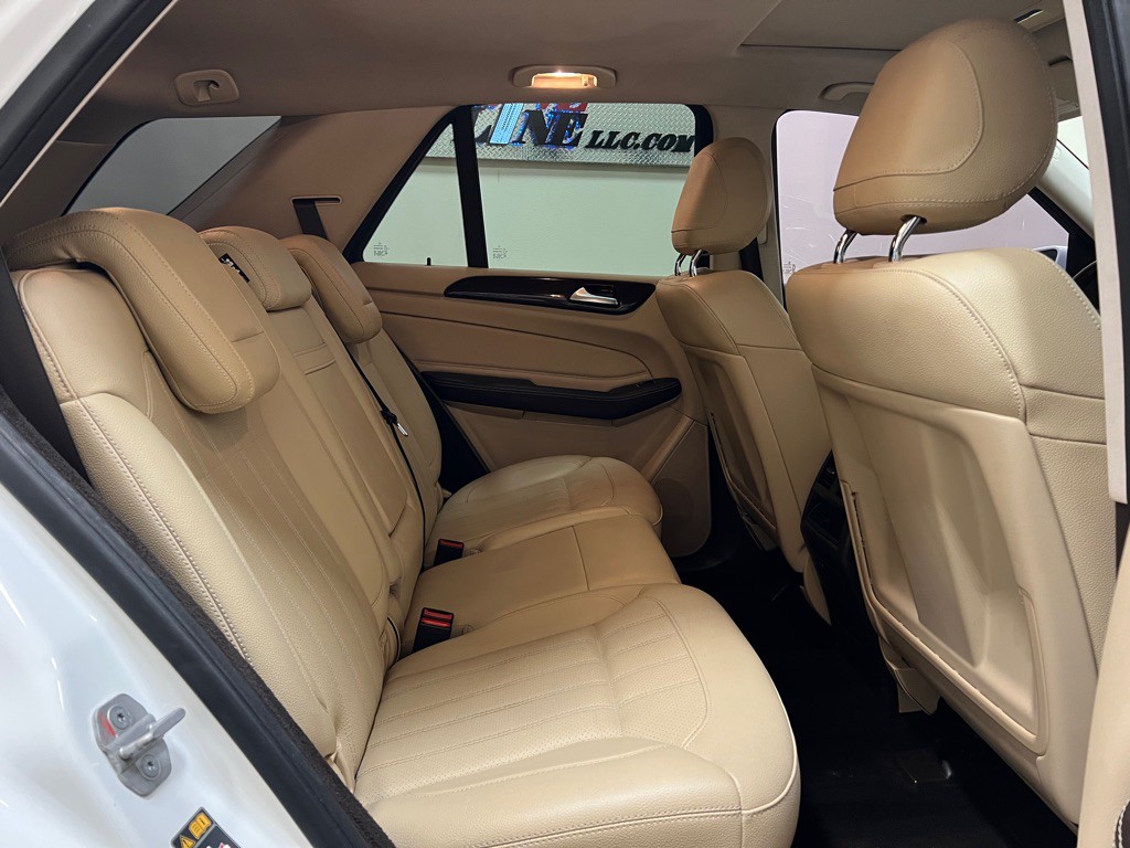 2016 Mercedes-Benz GLE-Class Image 22