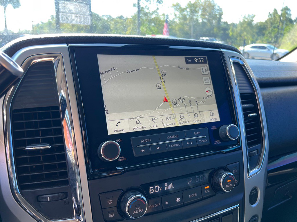 2021 Nissan Titan Image 35