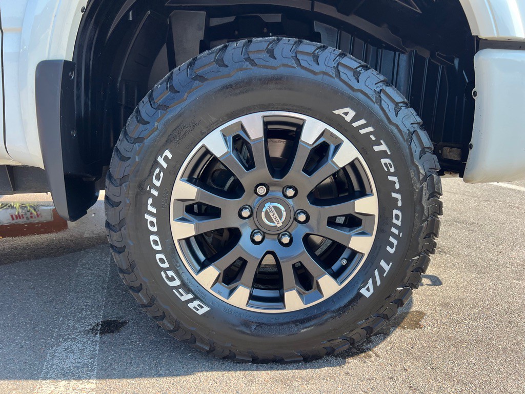 2018 Nissan Titan Image 11