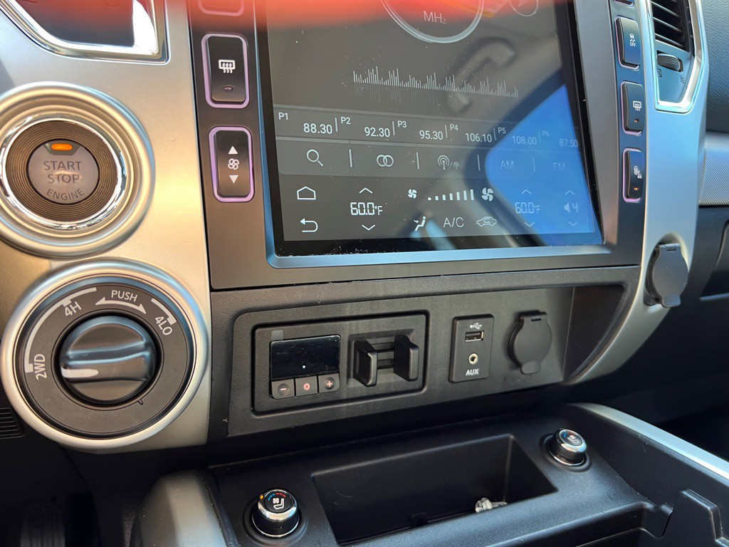 2018 Nissan Titan Image 36