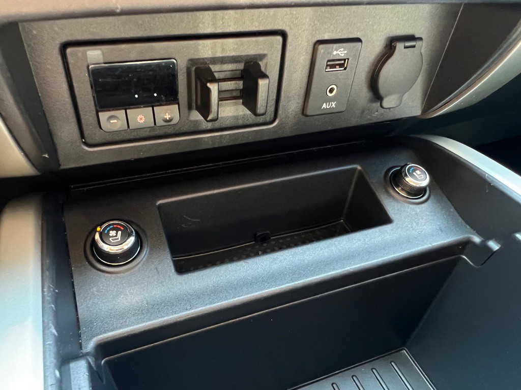 2018 Nissan Titan Image 42