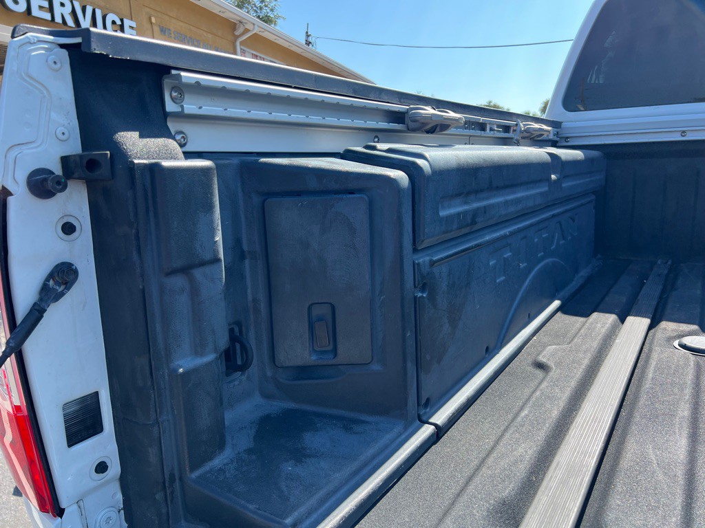 2018 Nissan Titan Image 45