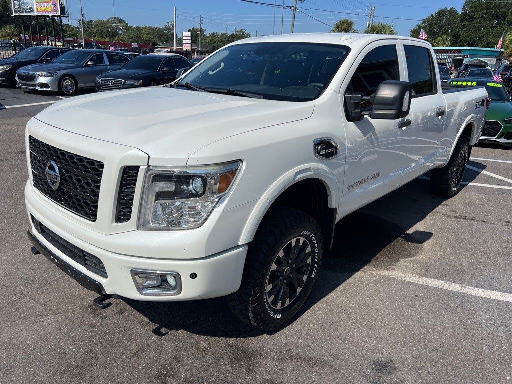 2018 Nissan Titan Image 59