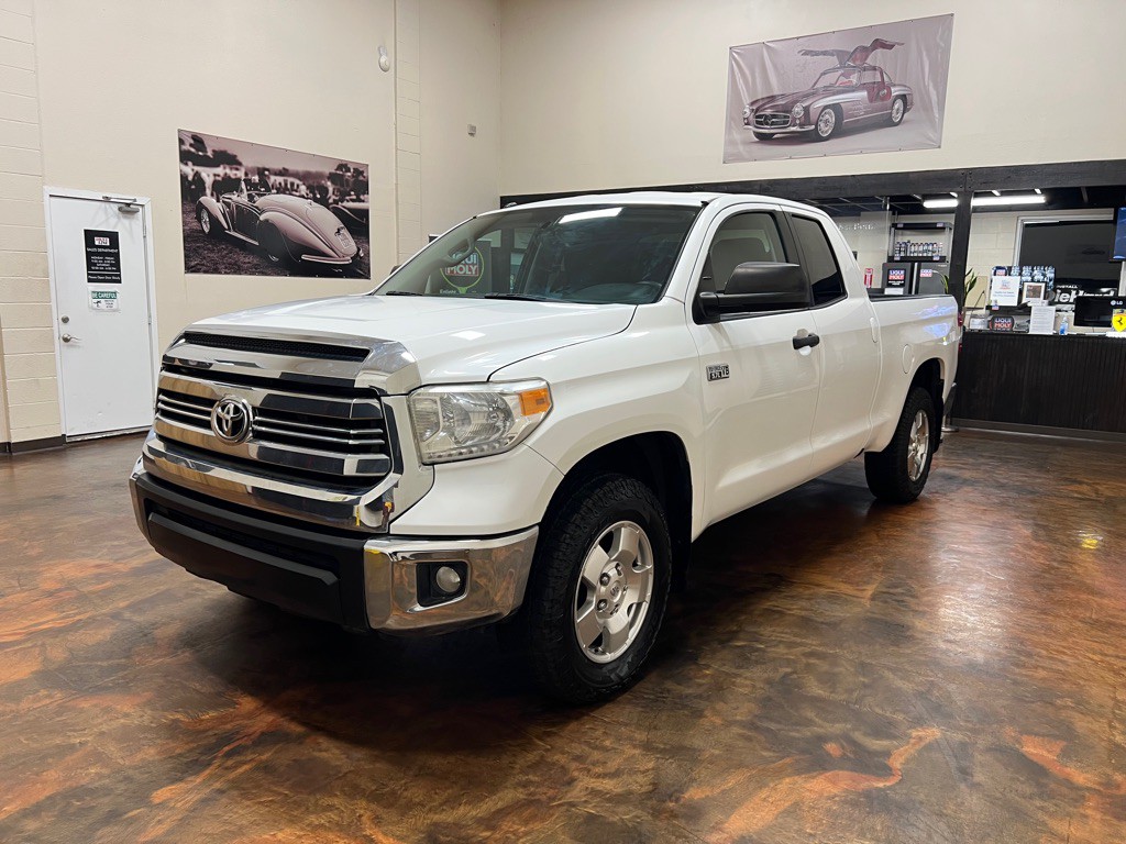 2017 Toyota Tundra Image 5