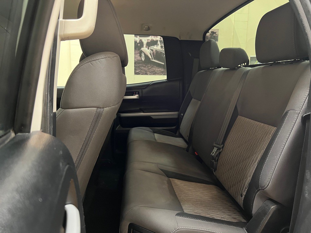 2017 Toyota Tundra Image 20