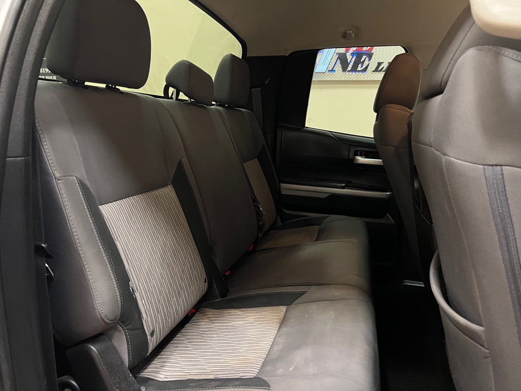 2017 Toyota Tundra Image 21
