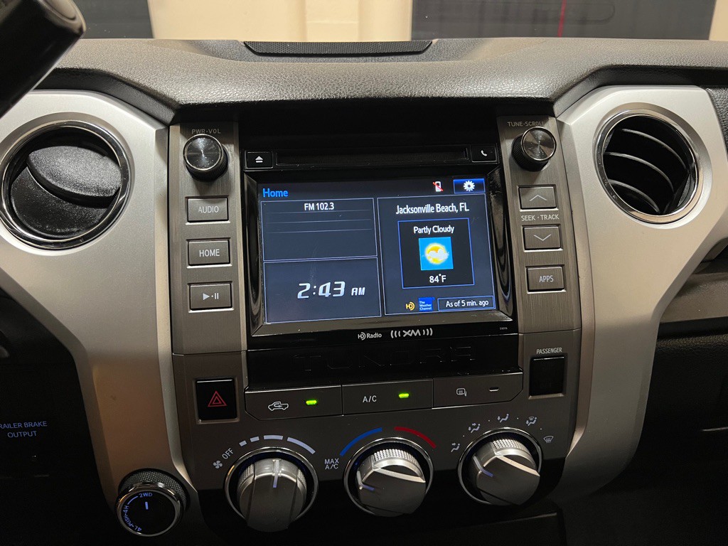 2017 Toyota Tundra Image 29