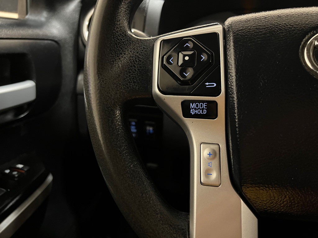 2017 Toyota Tundra Image 31