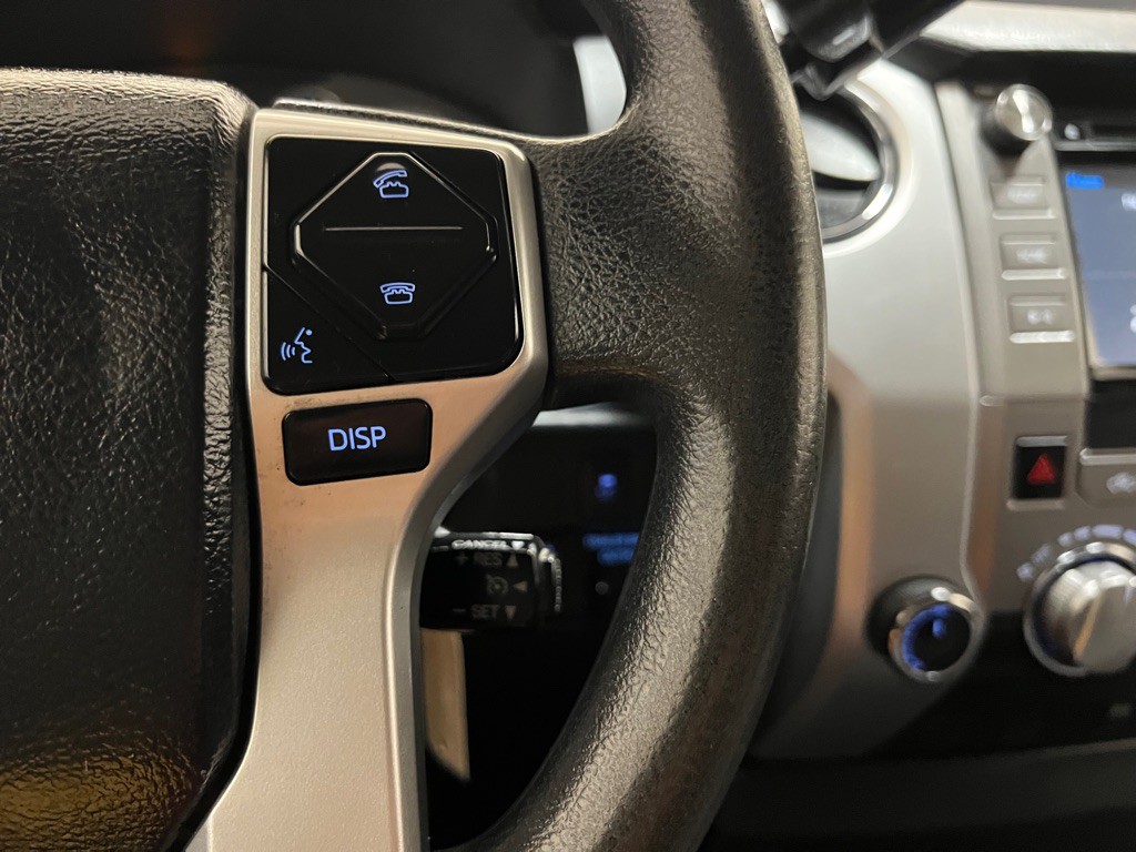 2017 Toyota Tundra Image 32