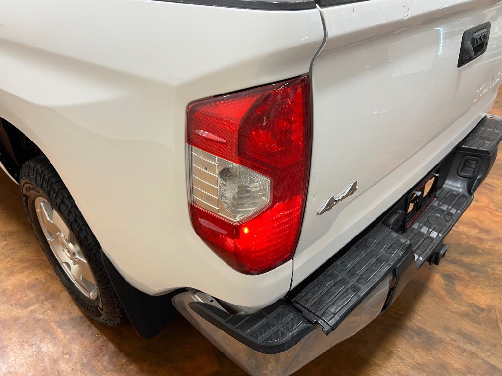 2017 Toyota Tundra Image 42