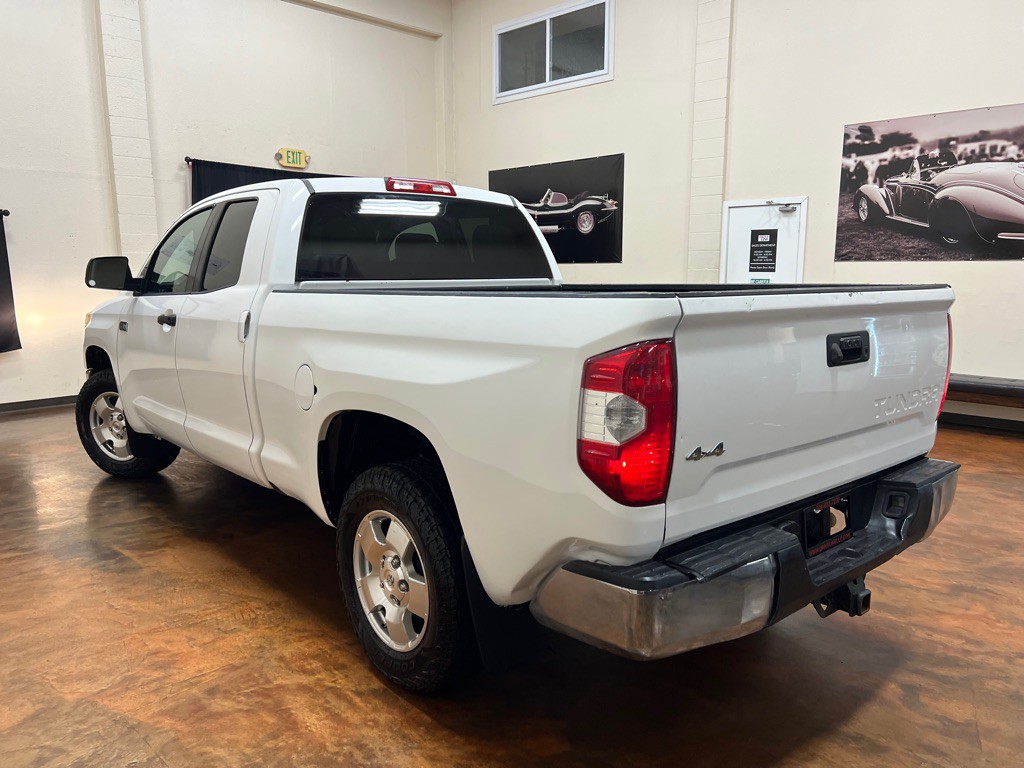 2017 Toyota Tundra Image 47