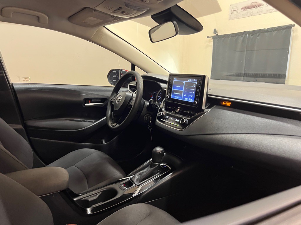 2020 Toyota Corolla Image 28
