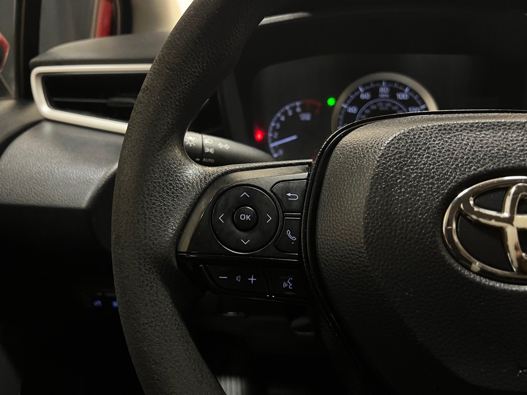 2020 Toyota Corolla Image 31