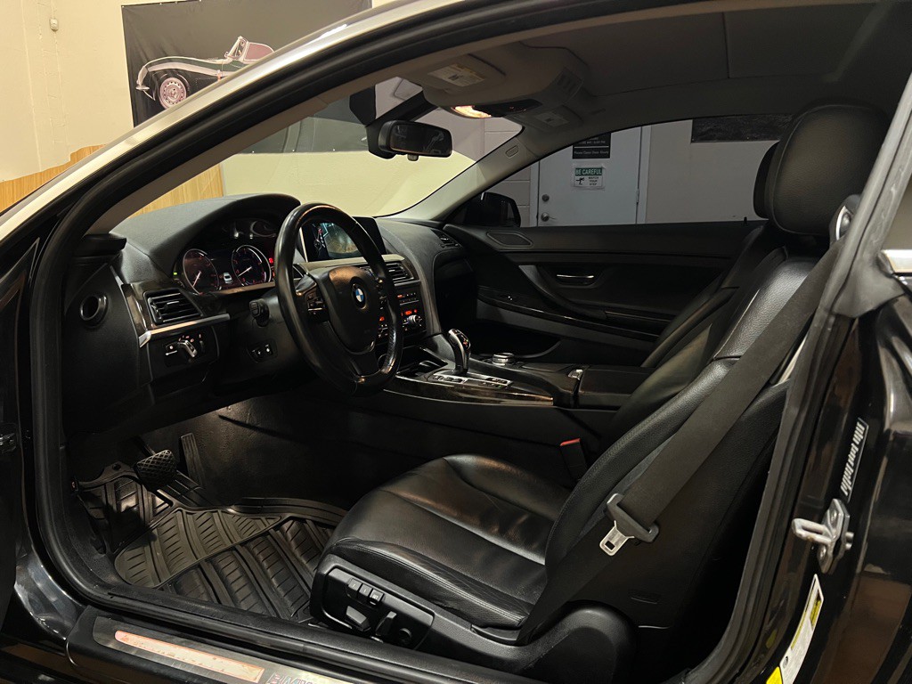 2016 BMW 6 Series Image 14