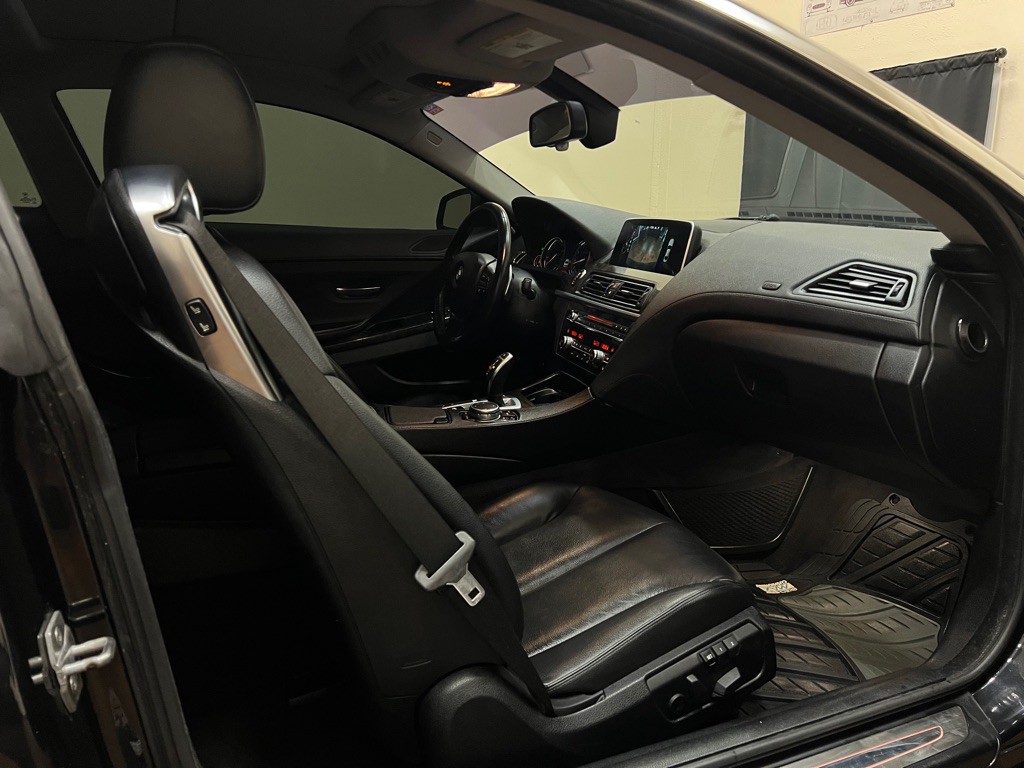2016 BMW 6 Series Image 20