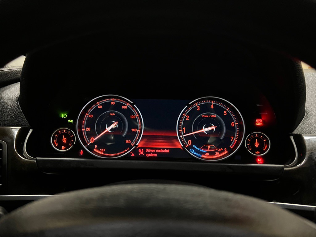 2016 BMW 6 Series Image 21