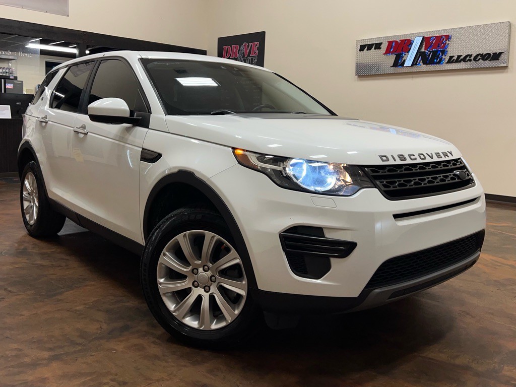 2019 Land Rover Discovery Sport Image 1