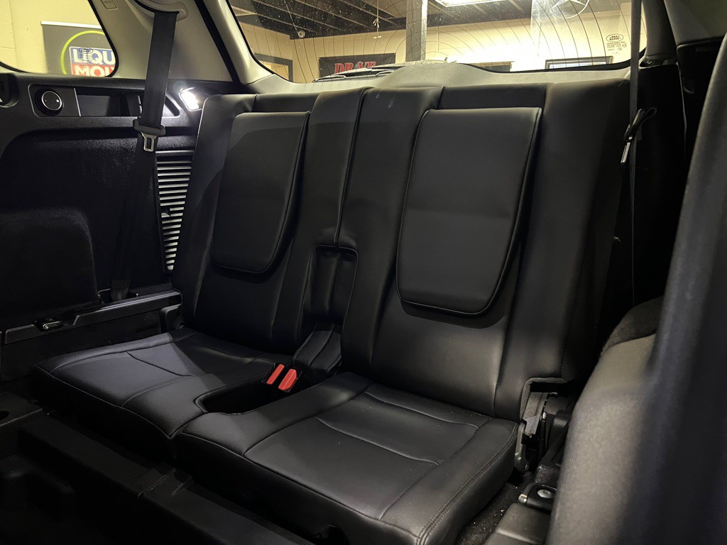 2019 Land Rover Discovery Sport Image 19