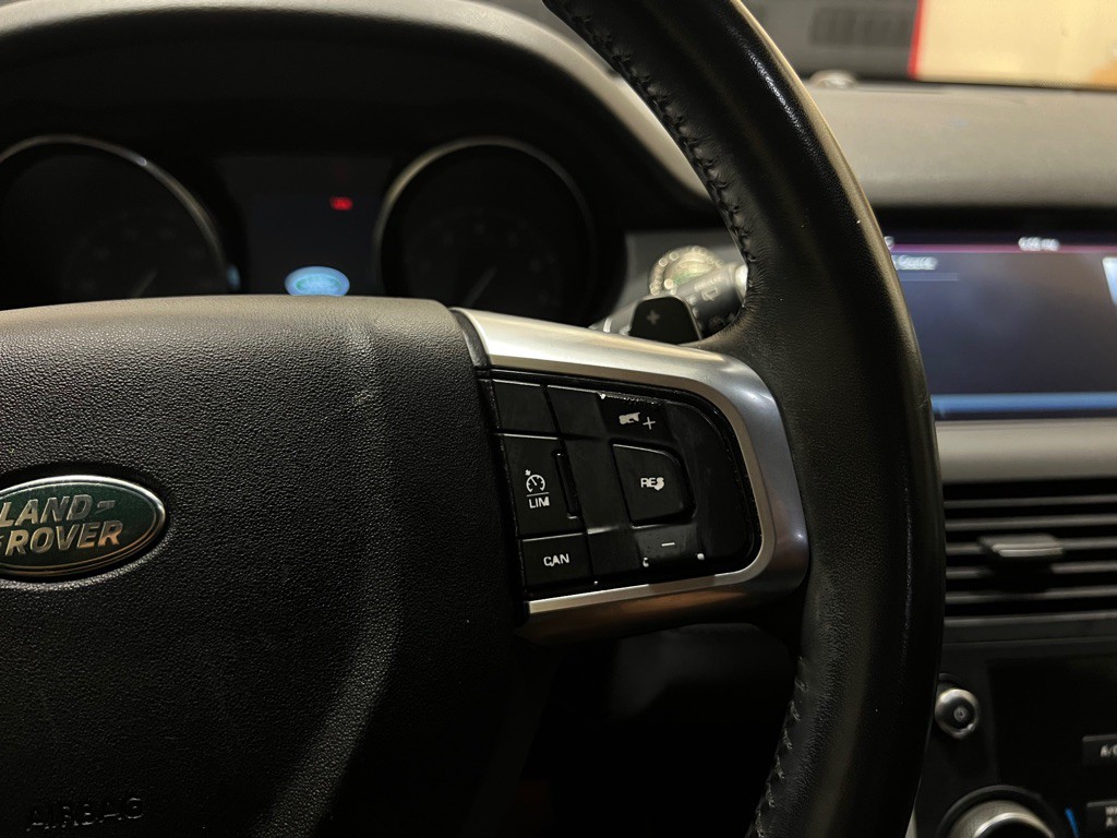 2019 Land Rover Discovery Sport Image 31