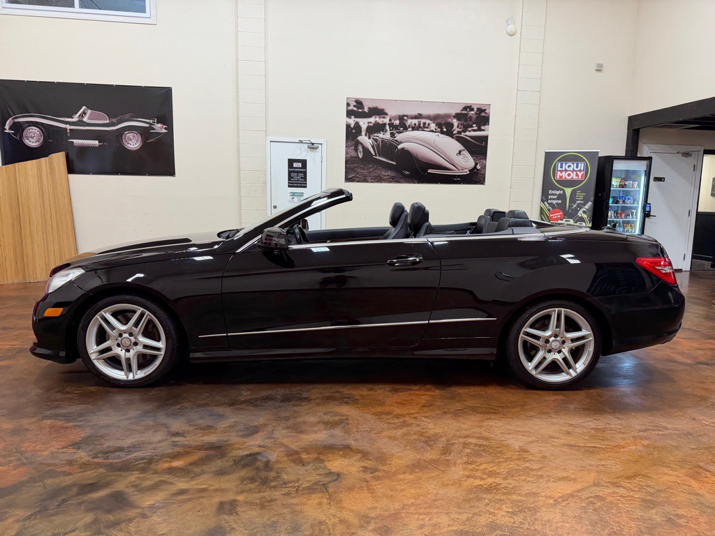 2011 Mercedes-Benz E-Class Image 6
