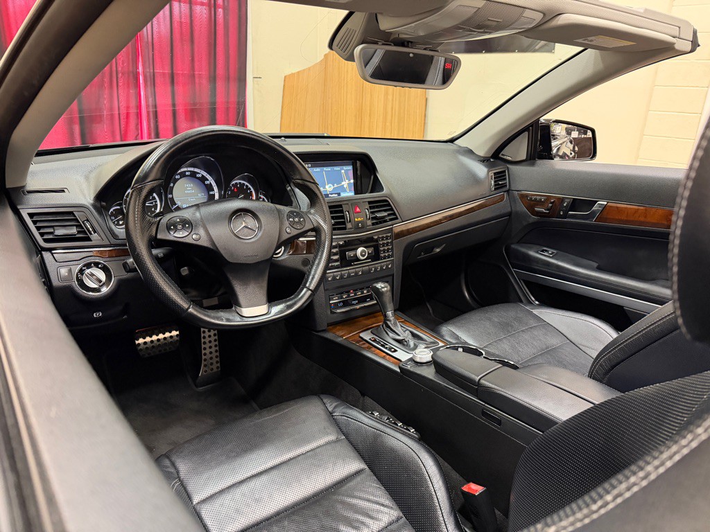 2011 Mercedes-Benz E-Class Image 18