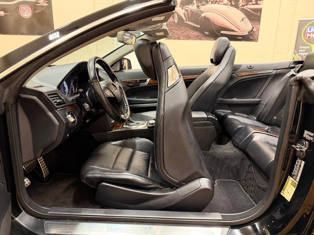 2011 Mercedes-Benz E-Class Image 26