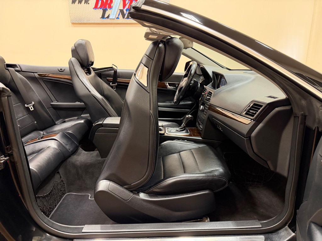 2011 Mercedes-Benz E-Class Image 28