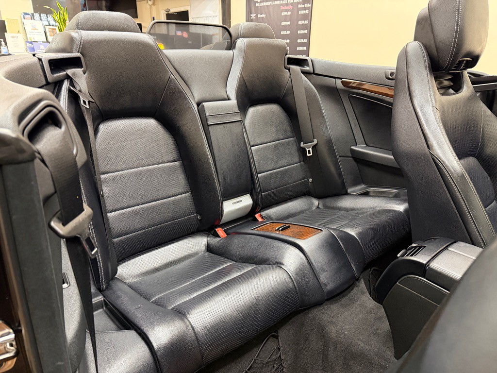 2011 Mercedes-Benz E-Class Image 29