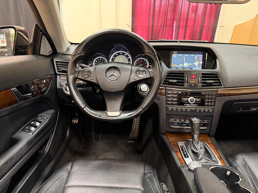 2011 Mercedes-Benz E-Class Image 34