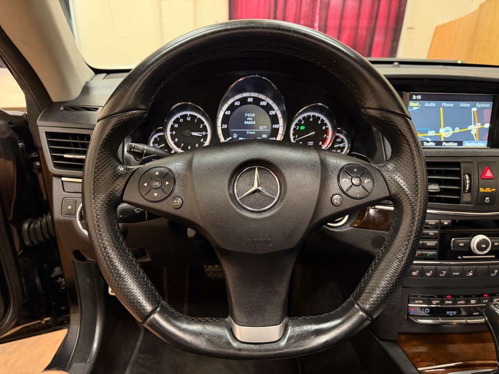 2011 Mercedes-Benz E-Class Image 35