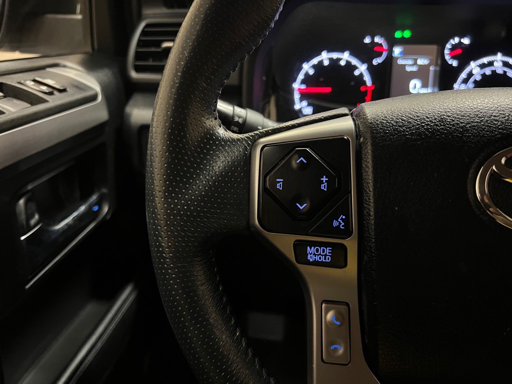 2021 Toyota 4Runner Image 14