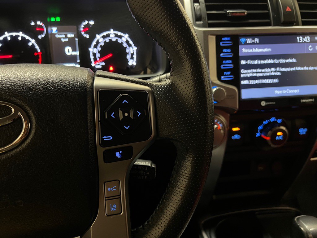 2021 Toyota 4Runner Image 16