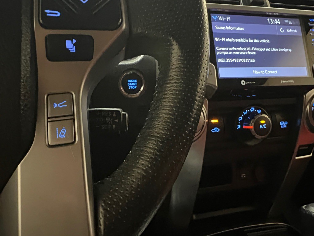 2021 Toyota 4Runner Image 19