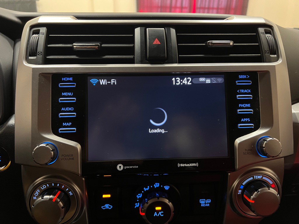 2021 Toyota 4Runner Image 22