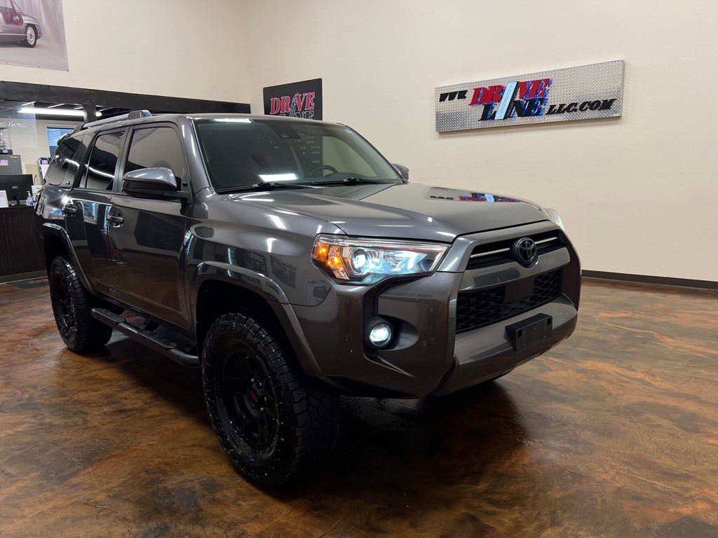 2021 Toyota 4Runner Image 49