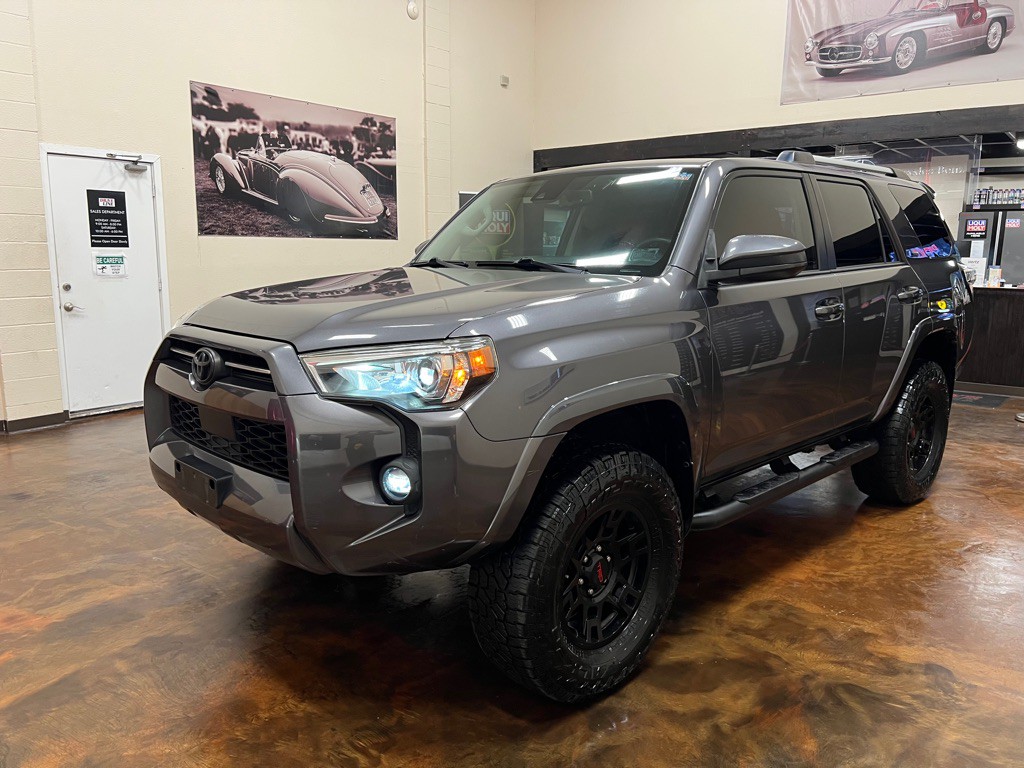 2021 Toyota 4Runner Image 50