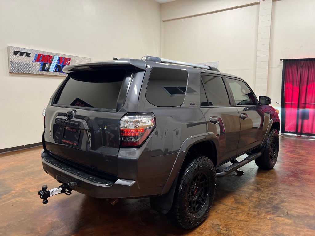 2021 Toyota 4Runner Image 51