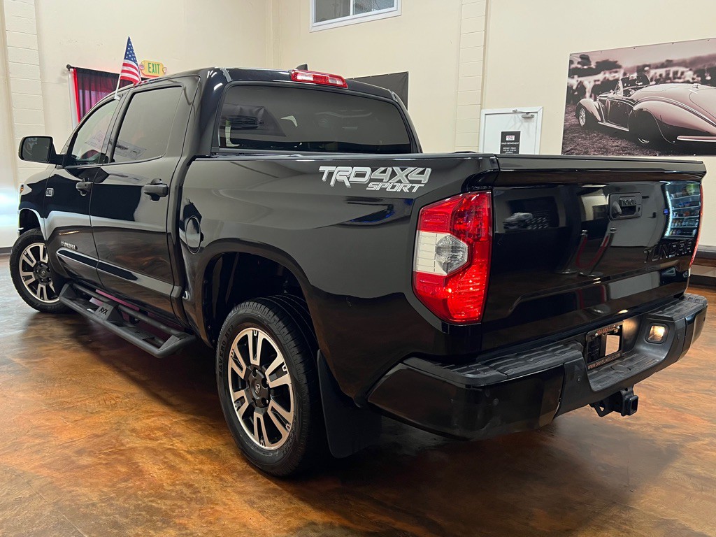 2021 Toyota Tundra Image 2