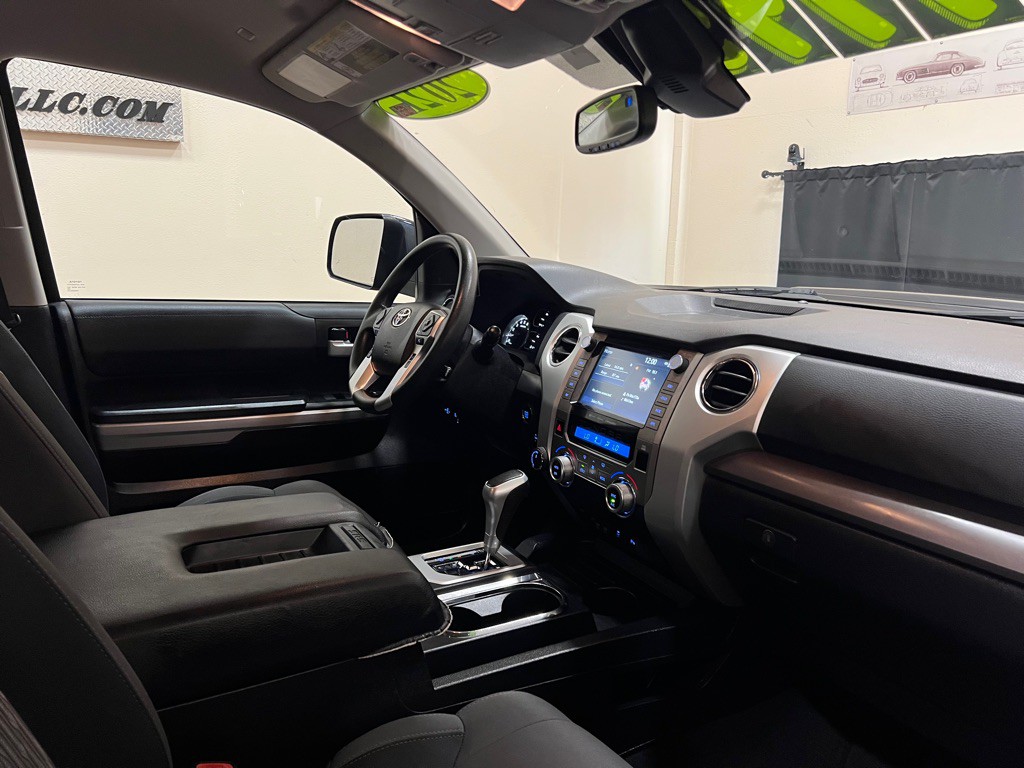 2021 Toyota Tundra Image 13