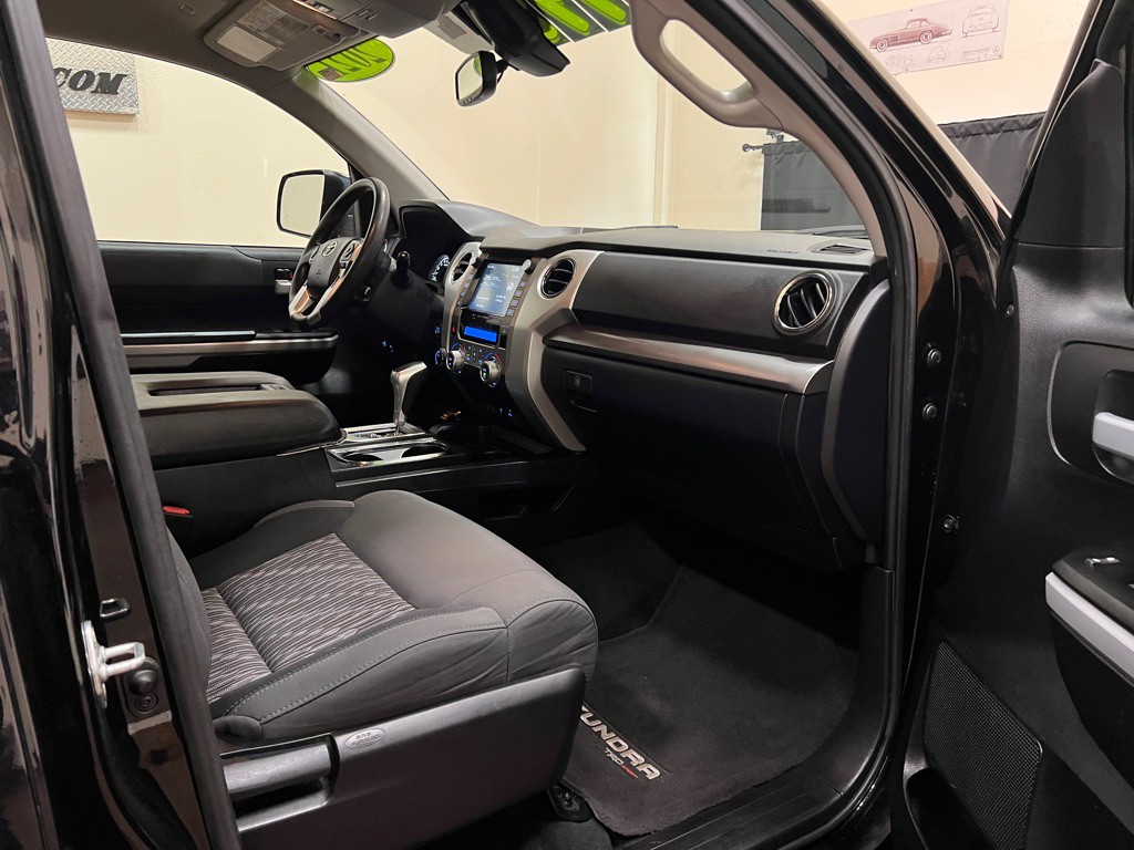 2021 Toyota Tundra Image 25
