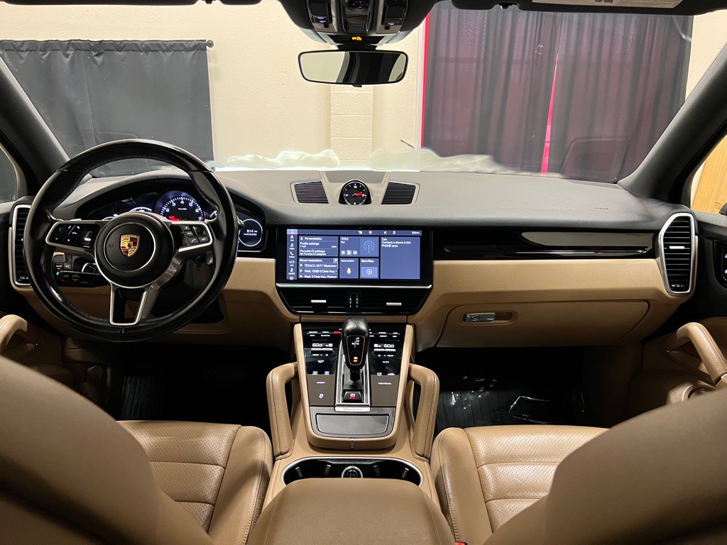 2020 Porsche Cayenne Image 14