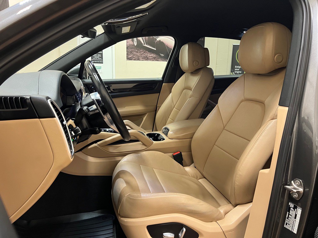 2020 Porsche Cayenne Image 18